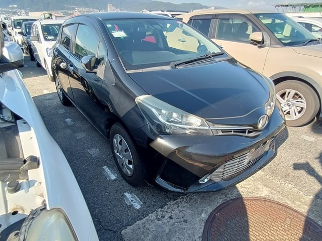 2015 Toyota Vitz