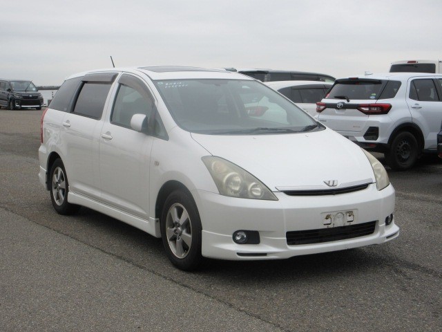 2003 Toyota Wish