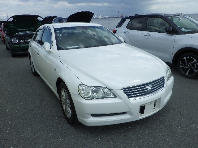 2005 Toyota Mark X