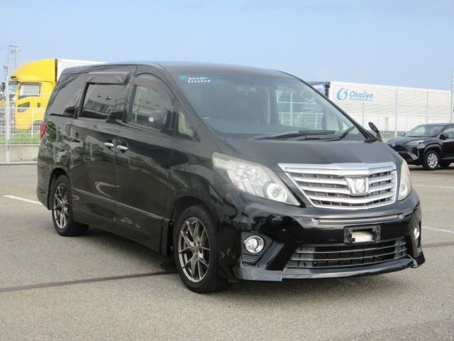 2014 Toyota Alphard