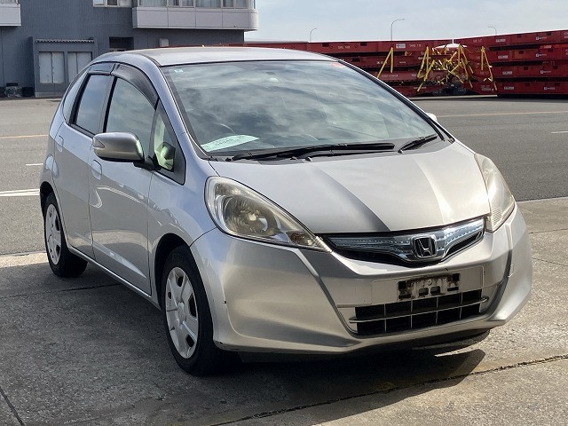 2011 Honda FIT HV