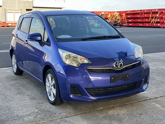 2013 Toyota Ractis