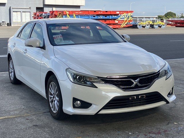2013 Toyota Mark X