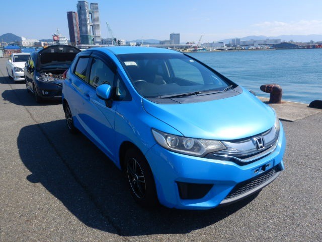 2014 Honda FIT HV
