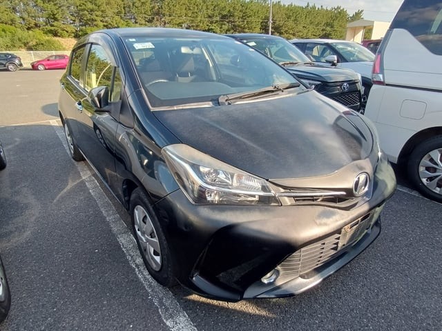 2016 Toyota Vitz