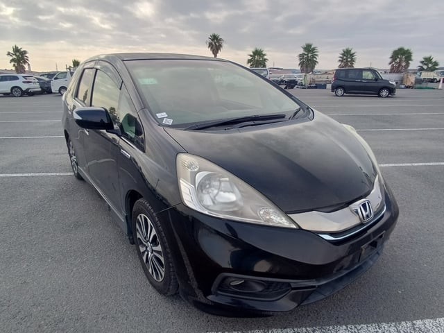 2014 Honda FIT Shuttle HV