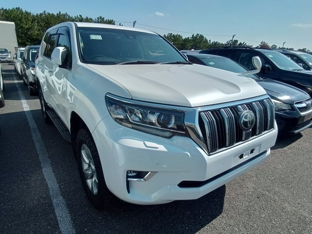 2018 Toyota Land Cruiser Prado