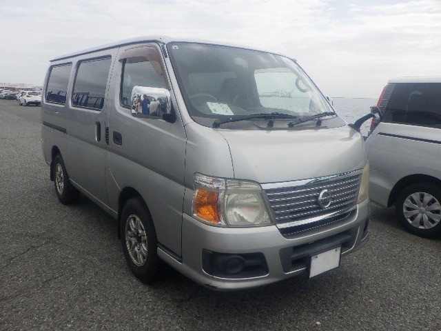 2006 Nissan Caravan V