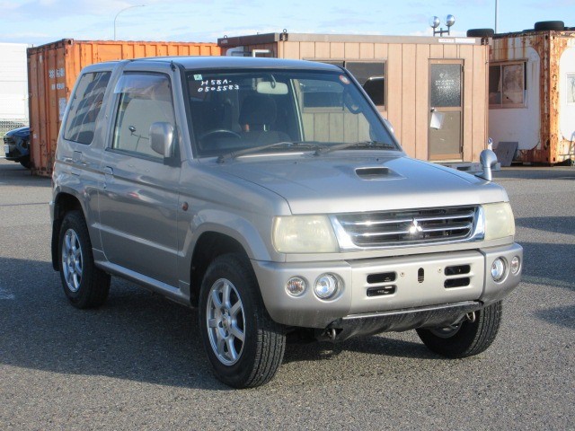 2003 Mitsubishi Pajero Mini