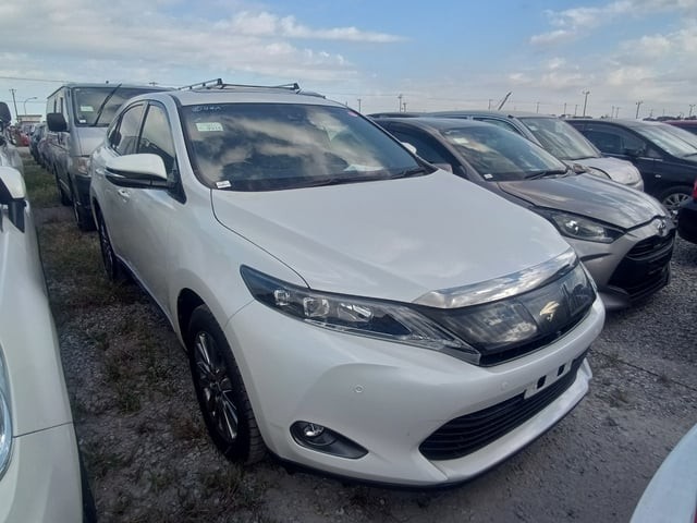 2017 Toyota Harrier