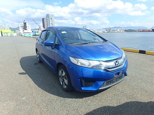 2014 Honda FIT HV