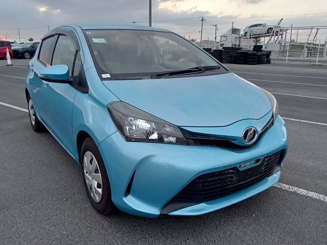 2015 Toyota Vitz
