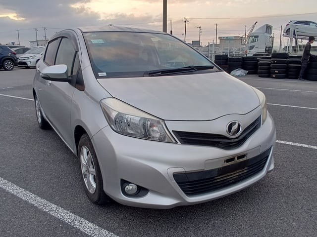 2014 Toyota Vitz