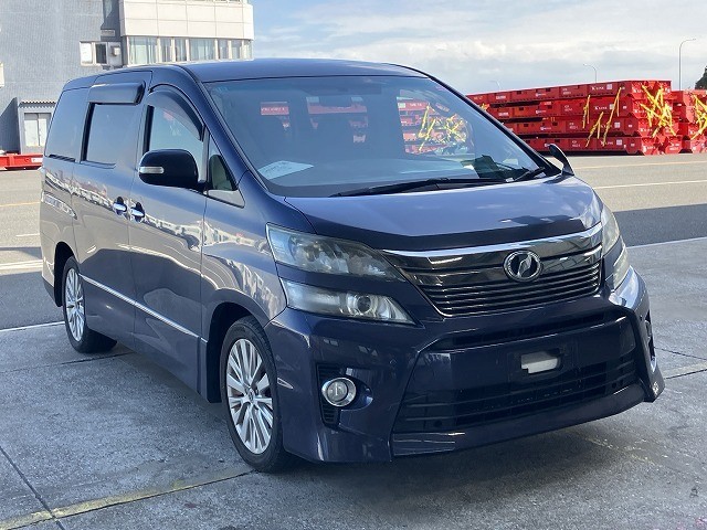 2013 Toyota Vellfire