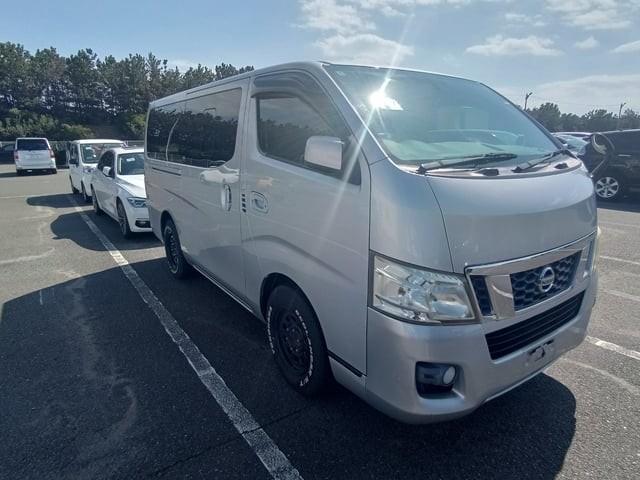 2012 Nissan NV350 Caravan