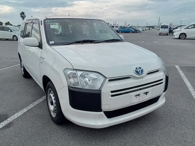2020 Toyota Probox HV