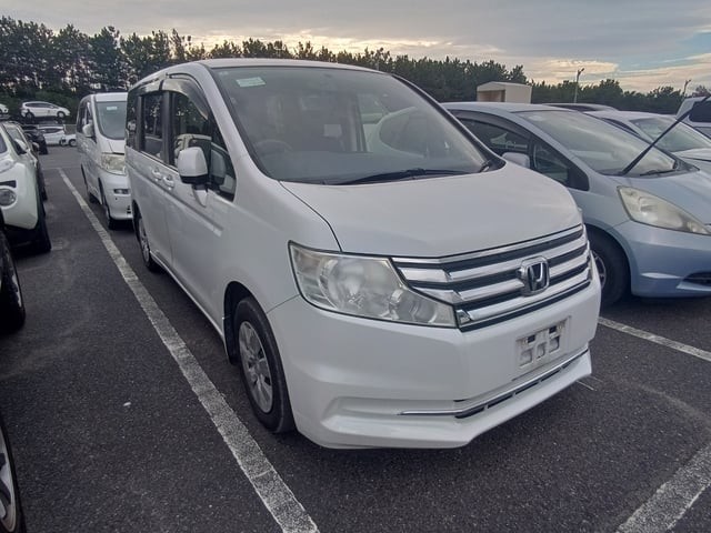 2014 Honda Step Wagon