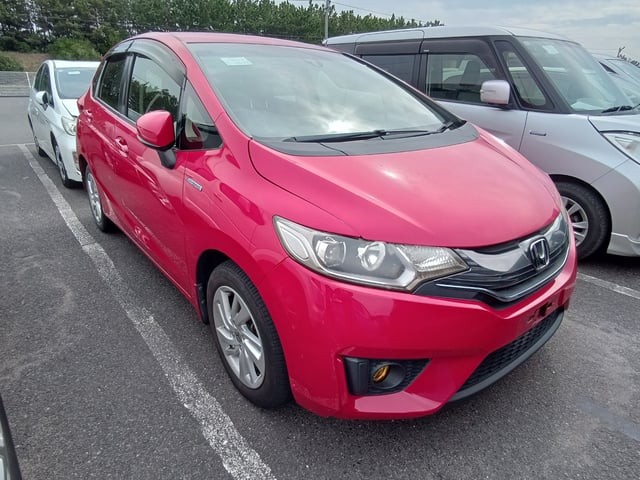 2014 Honda FIT HV