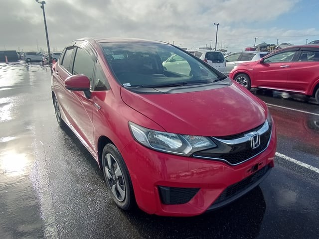 2015 Honda FIT HV