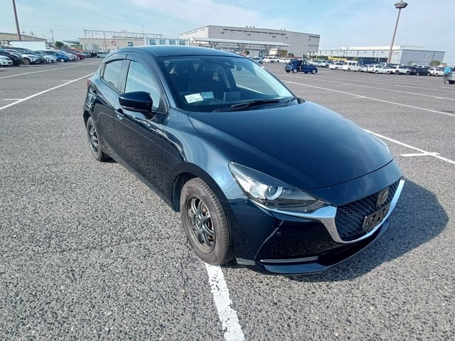 2021 Mazda MAZDA2