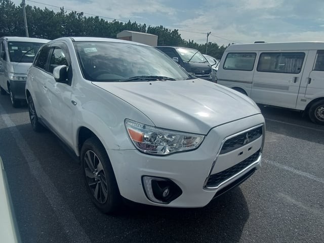 2014 Mitsubishi RVR