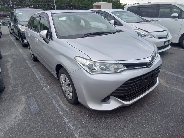 2016 Toyota Fielder