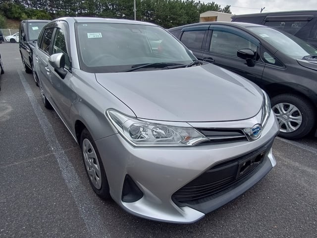 2021 Toyota Fielder HV