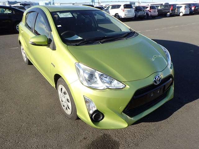 2015 Toyota Aqua