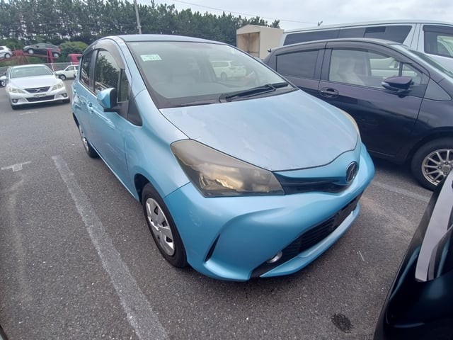 2015 Toyota Vitz