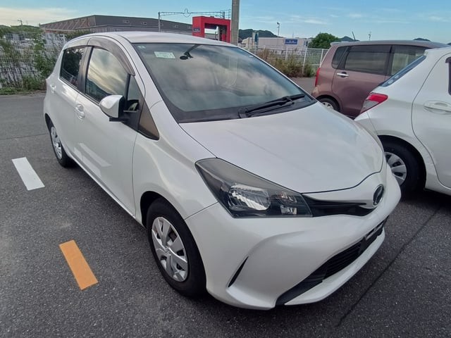 2015 Toyota Vitz