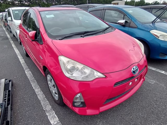 2013 Toyota Aqua