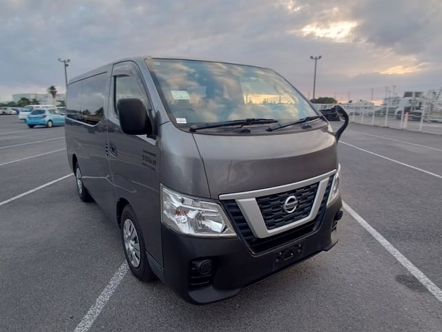 2019 Nissan NV350 Caravan