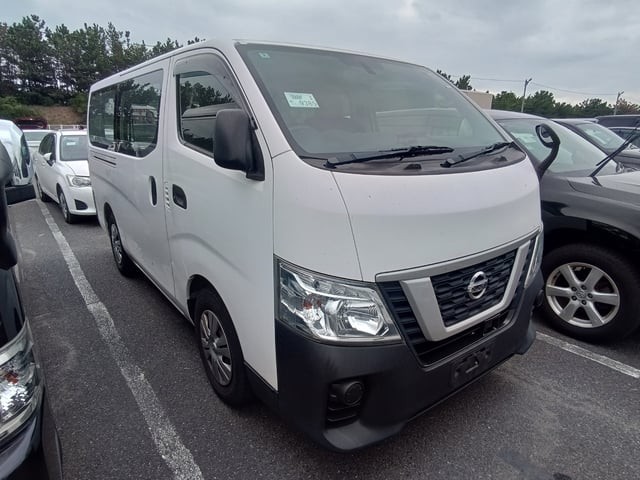 2019 Nissan NV350 Caravan
