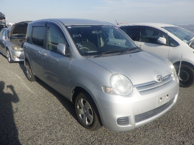 2008 Toyota Sienta