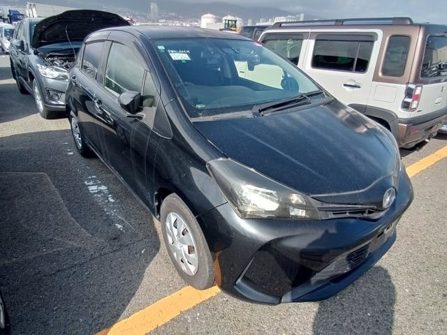 2015 Toyota Vitz