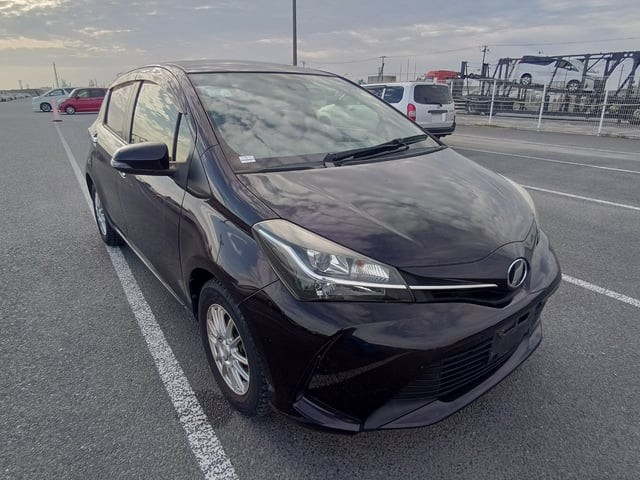 2016 Toyota Vitz