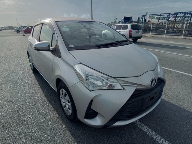 2017 Toyota Vitz