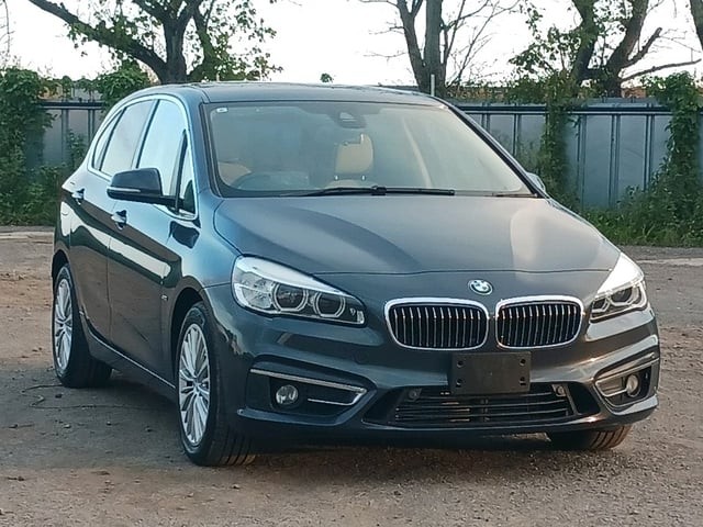 2017 BMW 218D
