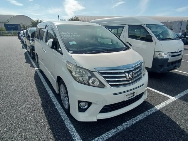 2012 Toyota Alphard