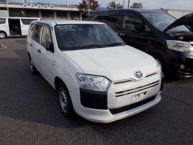 2018 Toyota Succeed HV