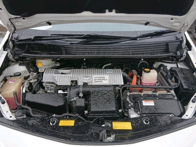 2013 Toyota Prius Alpha