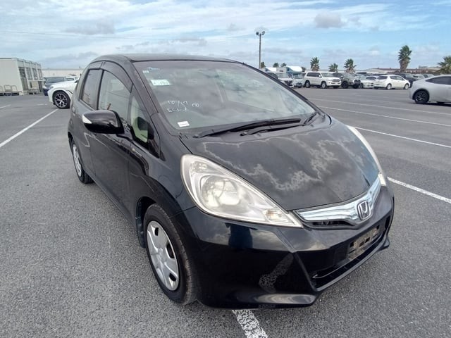 2011 Honda FIT HV