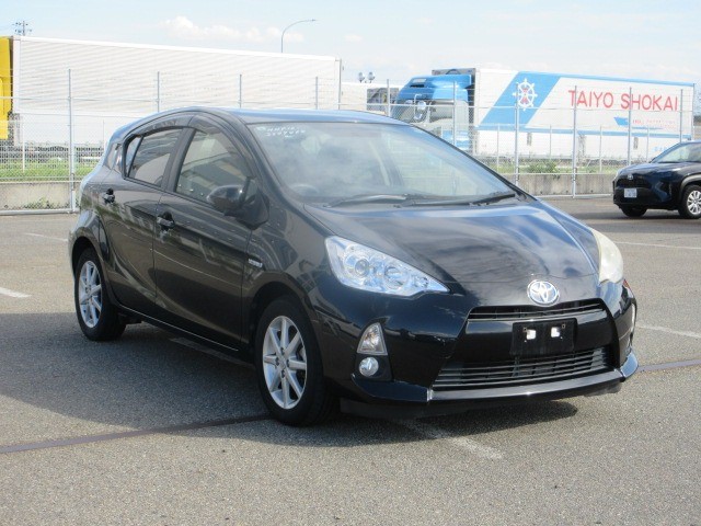 2013 Toyota Aqua