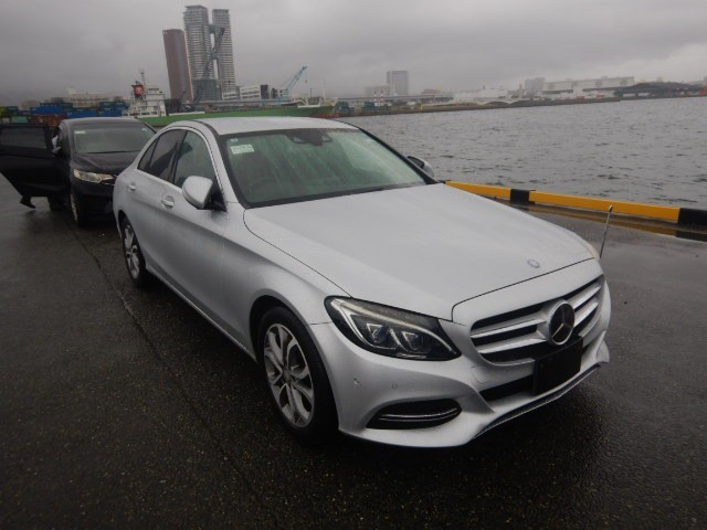 2015 Mercedes-Benz C200