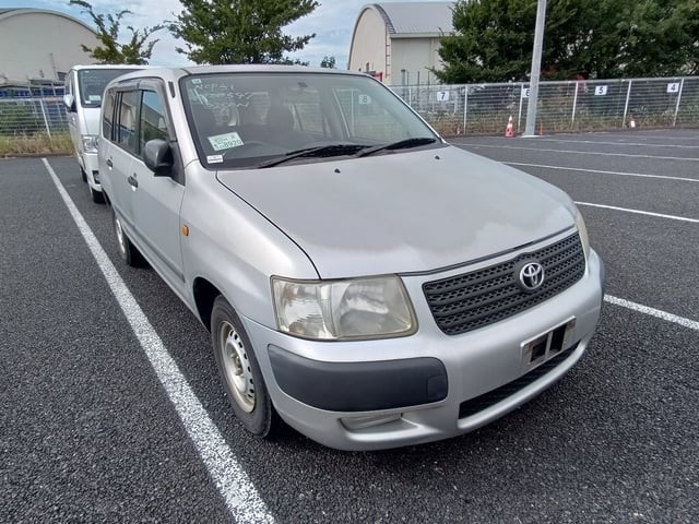 2005 Toyota Succeed