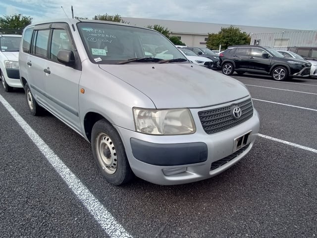 2004 Toyota Succeed