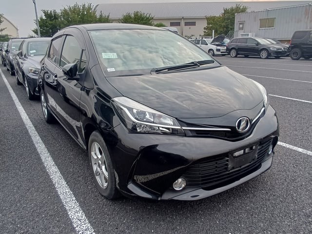 2015 Toyota Vitz