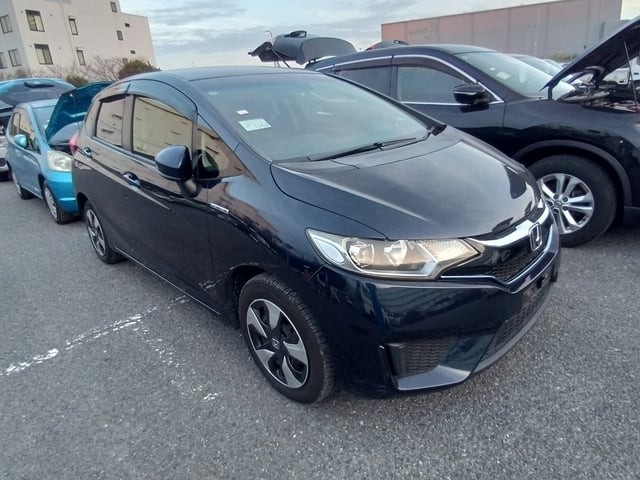2017 Honda FIT HV
