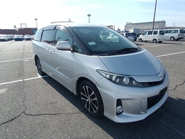 2014 Toyota Estima