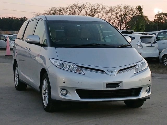 2012 Toyota Estima